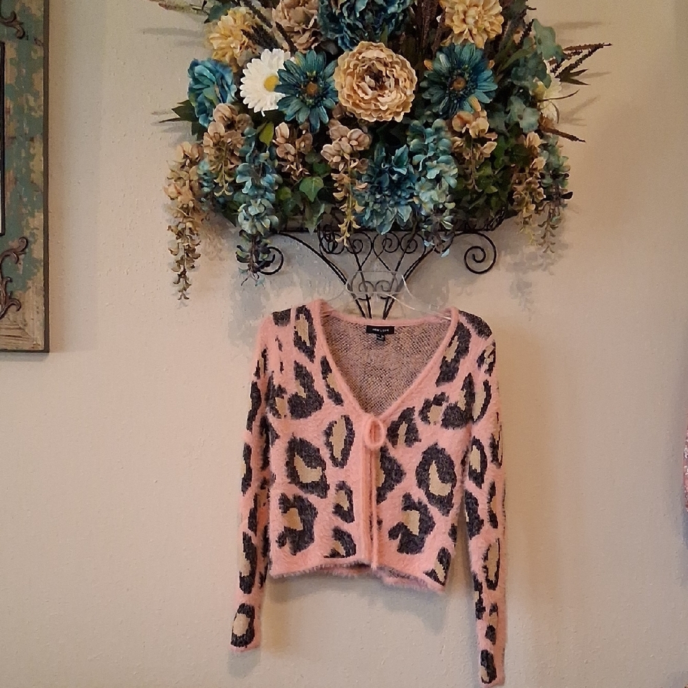 New Look Pink and Black Animal Print Cardigan. NWOT Size 2